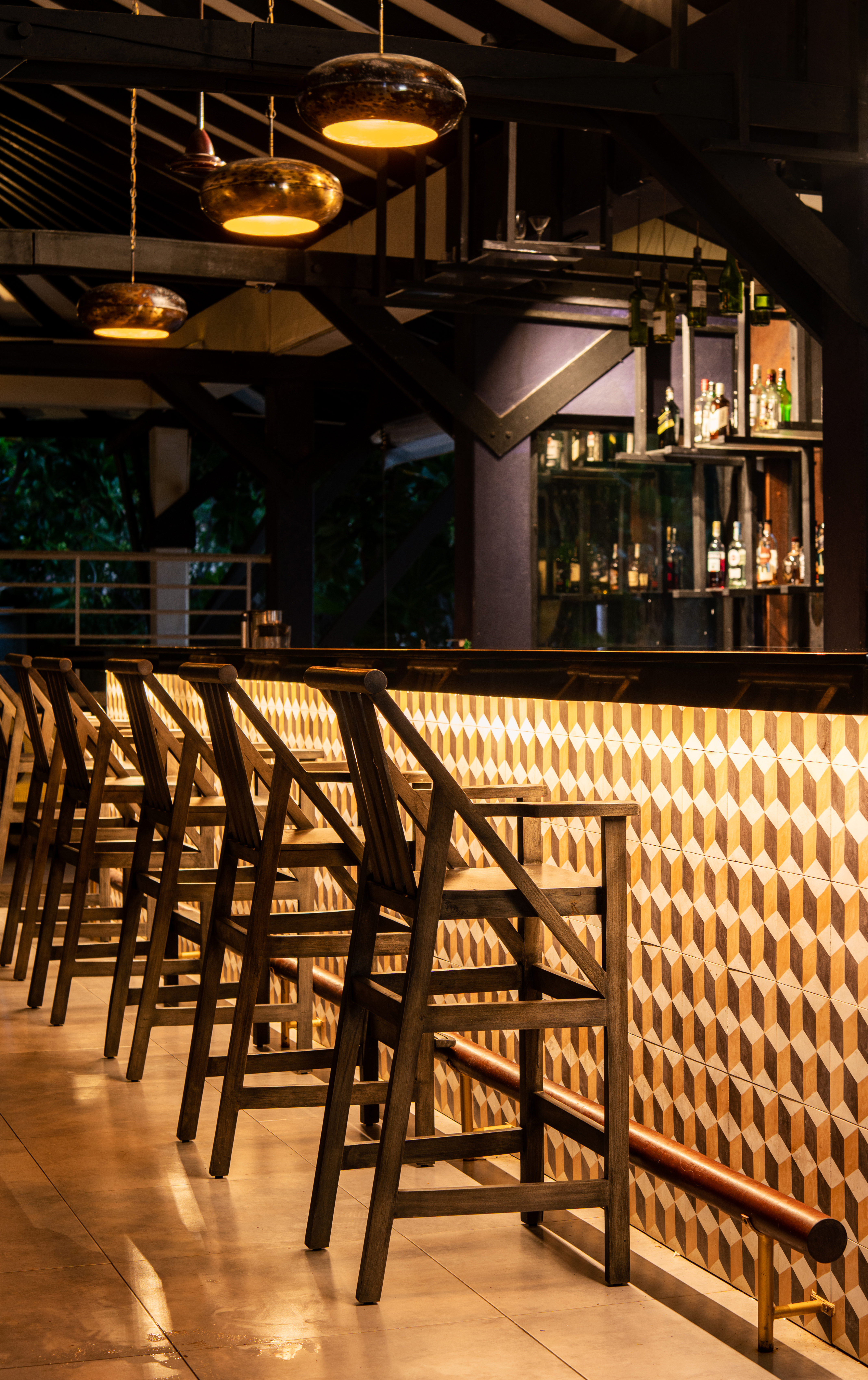 Club Dolphin - Image 4