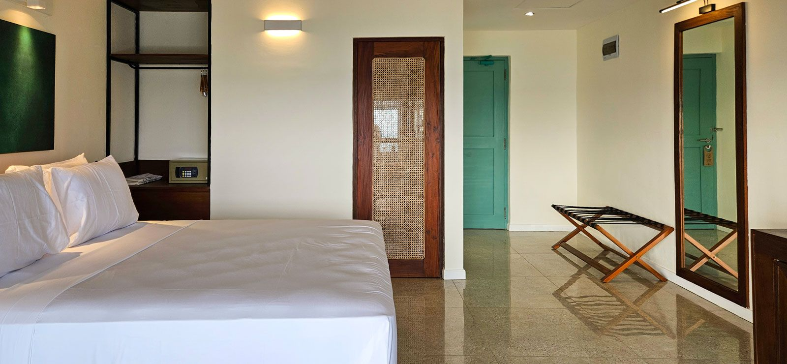 The South Beach - Image 10