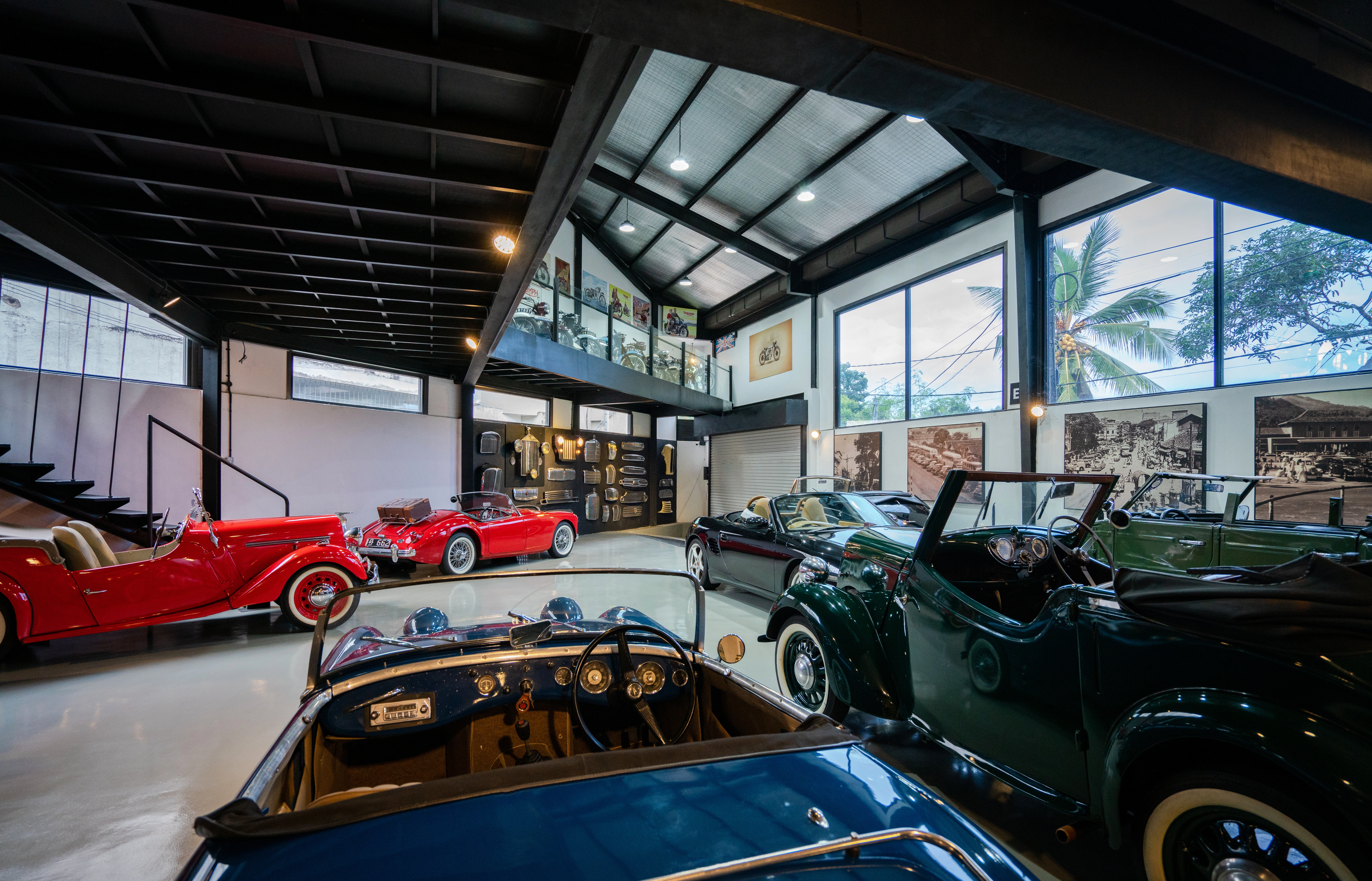 Automotive gallery (Private Collection) - Image 2