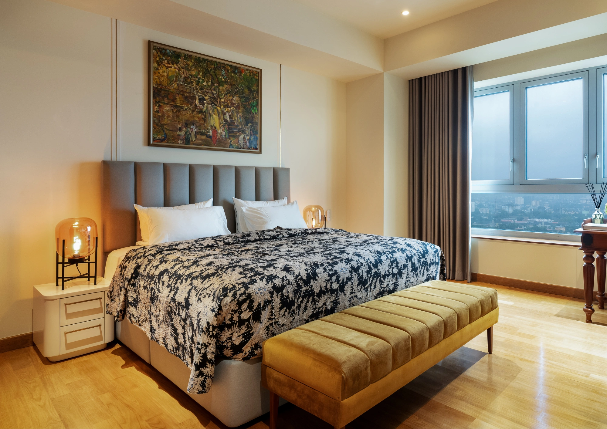 Penthouse Interior - Image 11